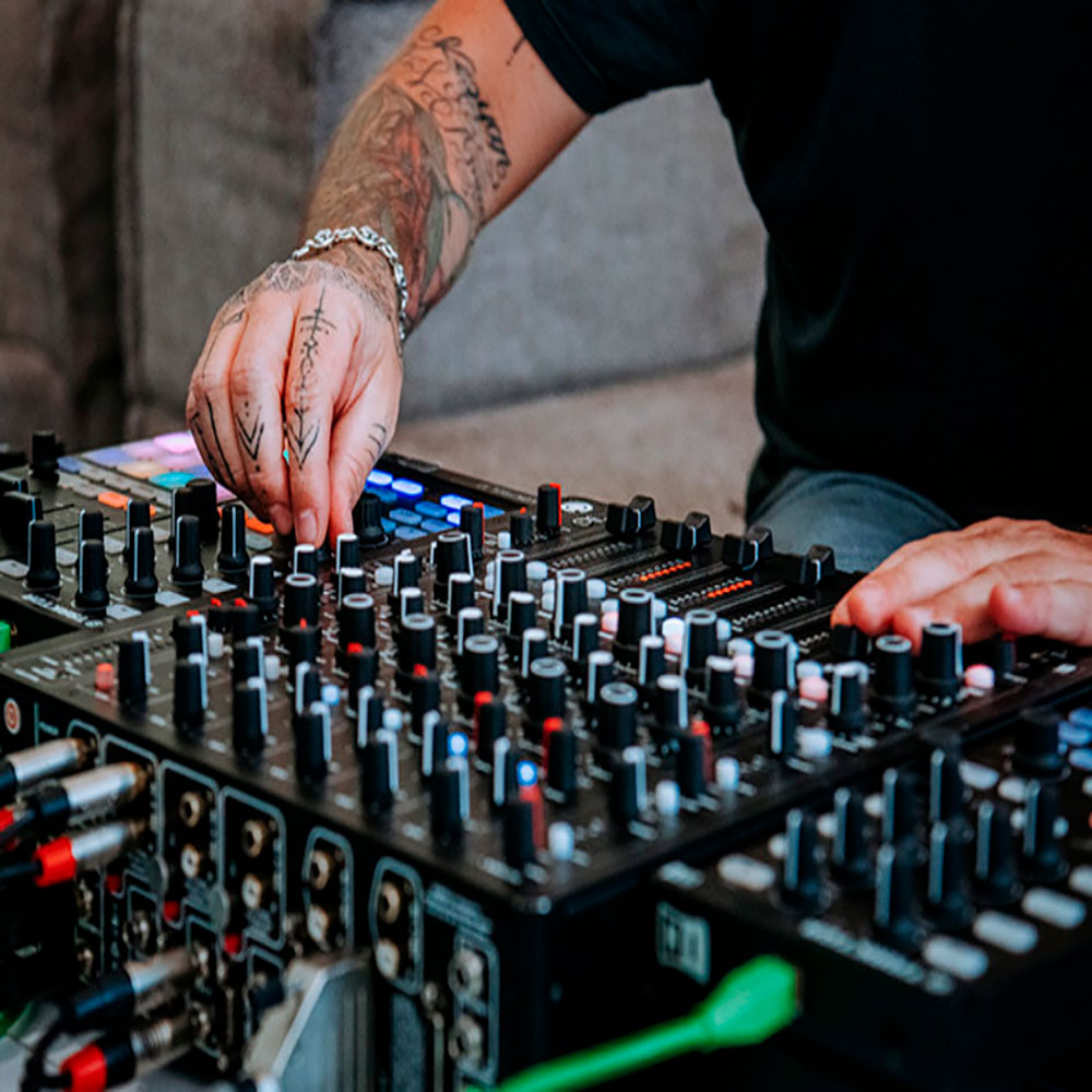 Cl Dj Controlador DJ DDJ FLX 4 Pioneer DJ | XDJ – XDJ Store Chile